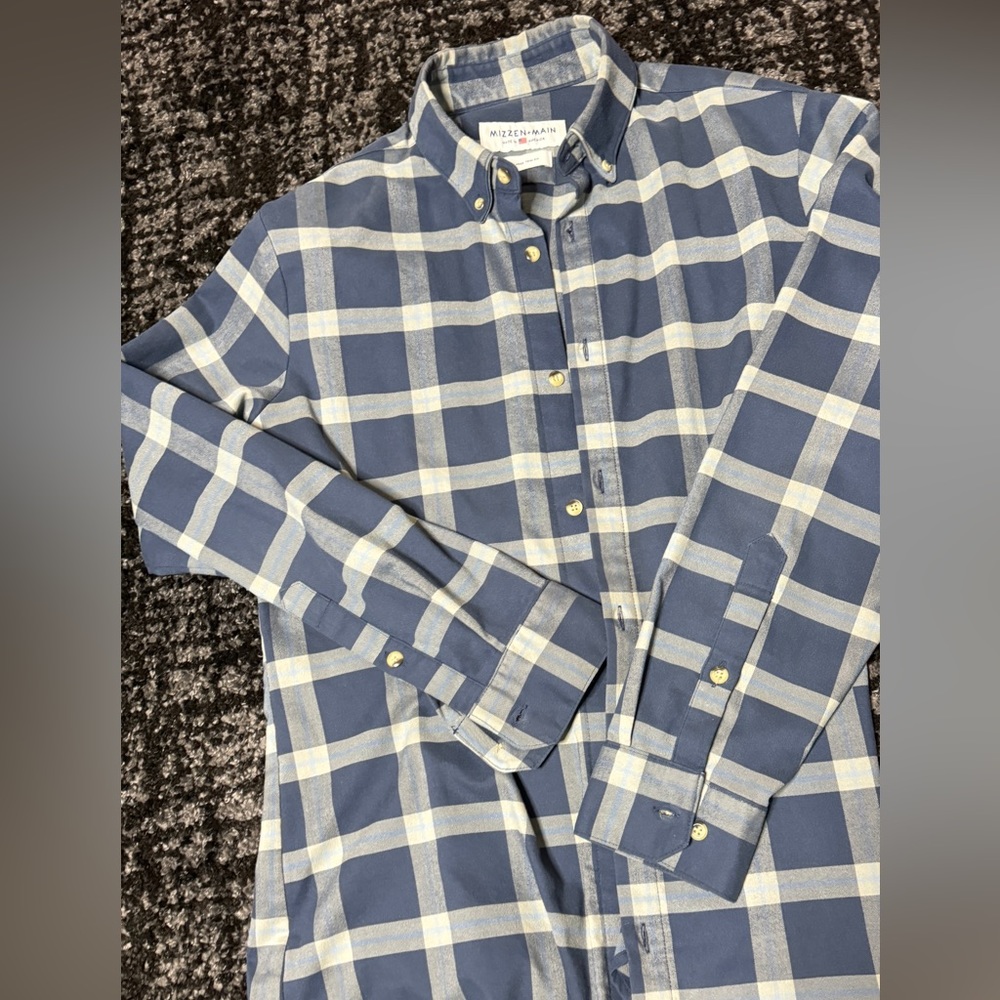 Mizzen and Main Flannel Shirt Size L Large Trim Fit